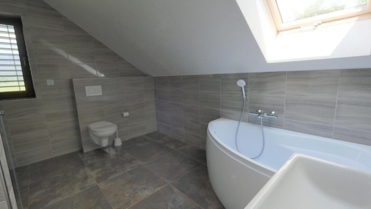 Apartmanovy Dom Ziar S Virivkou A Saunou Ngoại thất bức ảnh
